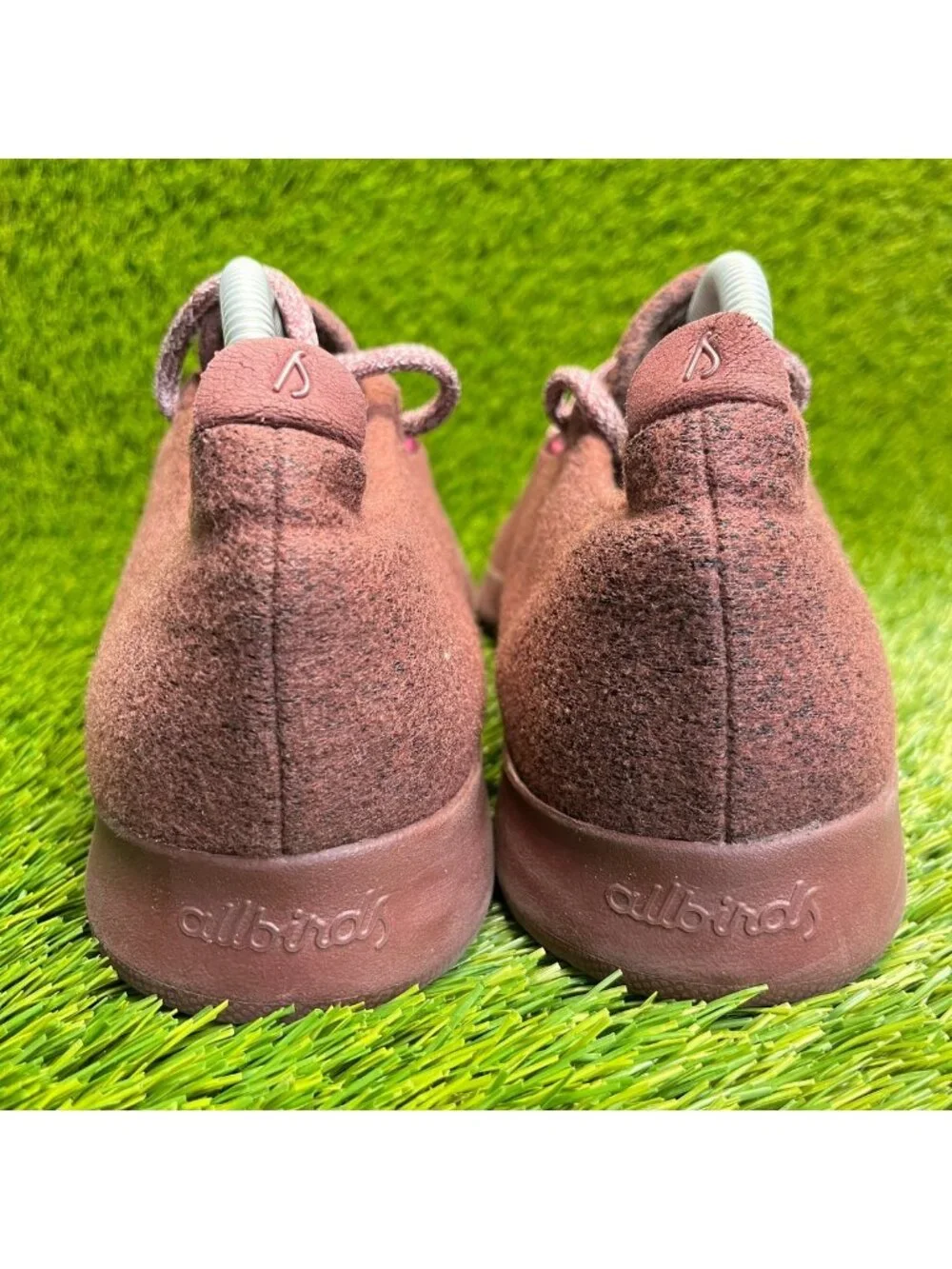 Allbirds Wool Runners Berry Red Mens Size 10 Athletic Running Shoes Sneakers